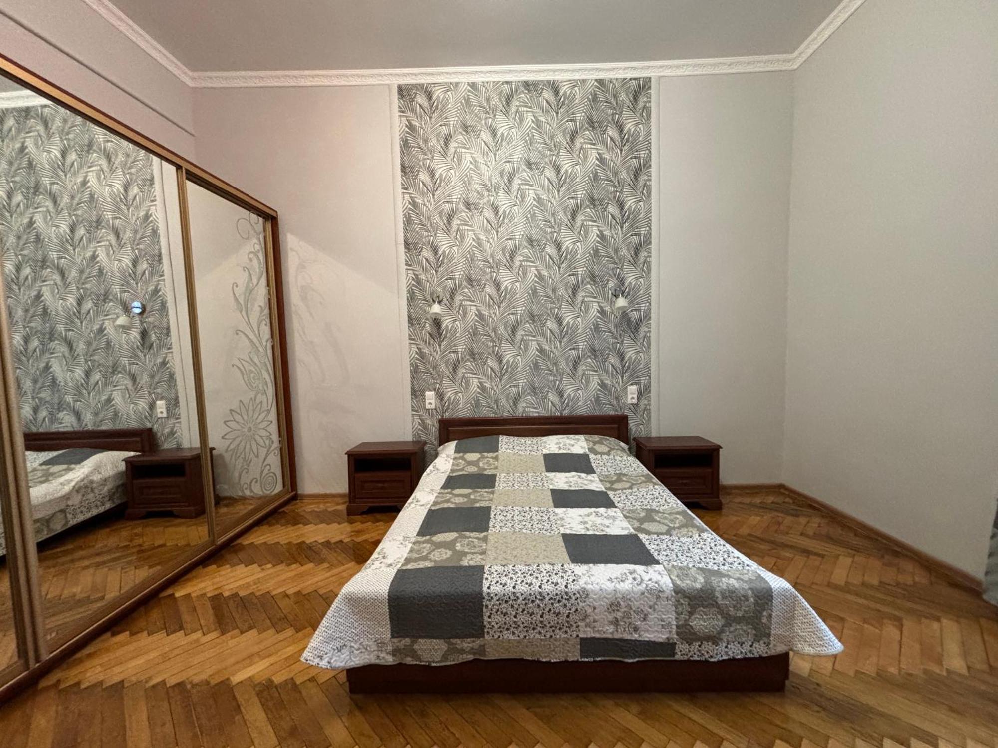 Айстра Daire Lviv Dış mekan fotoğraf